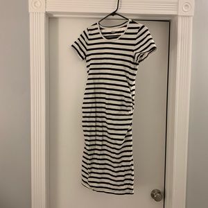 Old Navy T Shirt Maternity Dress